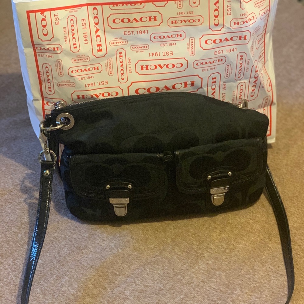 Coach purse/ handbag